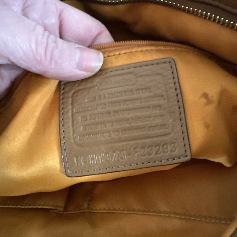 Coach Tan Leather Hobo Bag f23293 - Picture 3 of 11